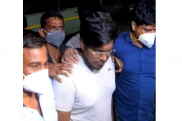 யூ-டியூபர் மதனை சென்னைக்கு அழைத்து வந்த காவல்துறை!