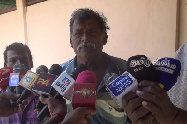 யாழ். மீனவர்களின் 12 லட்சம் பெறுமதியான சொத்துக்கள் இந்திய இழுவைப் படகுகளால் நாசம் (video) | Fishermen 12 Lakhs Nets Worth Of Destroyed