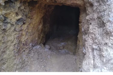 இலங்கையில் மர்ம சுங்கப்பாதை....பிண்ணனியில் வெளிவராத மர்மங்கள்!