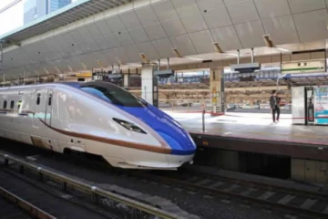 கொஞ்சம் நேரம் நீ ரயிலை இயக்கு... ஜப்பானில் நடந்த அதிர்ச்சி சம்பவம்....