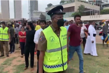 காலிமுகத்திடல் பகுதிக்கு வந்துள்ள பெருமளவு பொலிஸார் (Video)