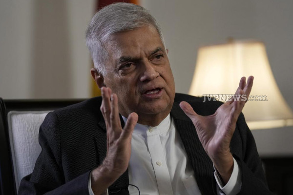 எரிபொருள் நெருக்கடி குறித்து பிரதமர் தலைமையில் ஆராய்வு | Fuel Issue In Sri Lanka