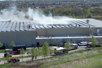 கனடாவில் வாக்கெடுப்பு மையத்தில் ஏற்பட்ட தீ விபத்து