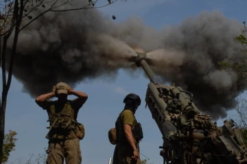 ரஷ்யா ஆக்கிரமித்த விமான படை தளங்களில் குண்டுவெடிப்புகள்!