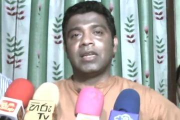 පොහොට්ටුවේ මහා මොළකරු වූ මොළ 7ක් තියෙන බැසිල් හෙළි කළ ඇත්ත. (VIDEO)