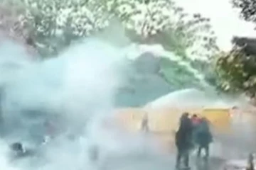 கொழும்பில்  மாணவர்கள் மீது நீர்த்தாரை பிரயோகம்