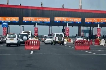 அழுக்கு கழிப்பறைகளைப் புகாரளித்தால்.., FASTag-ல் ரூ.1,000 ரீசார்ஜ் பெறலாம்