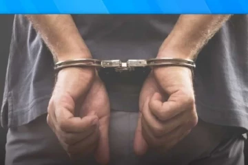 මත් කරල් තොගයක් සමග 3 දෙනෙකු අත්අඩංගුවට