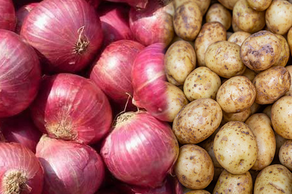 இறக்குமதி செய்யப்படும் இரண்டு உணவுப் பொருட்களுக்கு வரி! | Tax For Import Onion Potatoes Sri Lanka