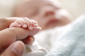 வாலுடன் பிறந்த குழந்தையால் மருத்துவர்கள் ஆச்சரியம்!