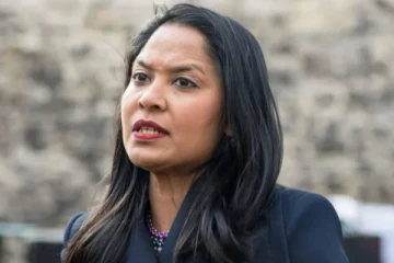 வீட்டு வாடகையை உயர்த்தியதால் இராஜினாமா செய்த பிரிட்டன் அமைச்சர்