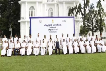 மூன்றாவது முறையாக அமைச்சரவை மாற்றம் : யார் யாருக்கு எந்தெந்த துறைகள் ?