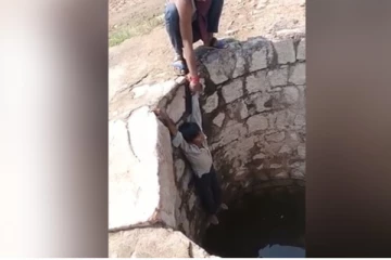 மொபைல் திருட்டு சந்தேகத்தில் சிறுவனை கிணற்றில் தூக்கிலிட்ட கிராம மக்கள்... - அதிர்ச்சி சம்பவம்...!