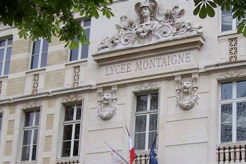 பாரிஸில் ஆசிரியரை கொடூரமாக தாக்கிய மாணவன்