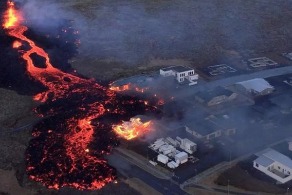 எரிமலை சீற்றத்தால் வீடு திரும்ப முடியாத மக்கள் | People Unable Return Home Due Volcanic Eruptions
