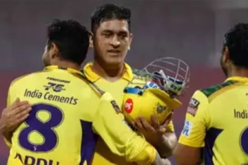 நான் இன்னும் இருக்கிறேன் என்பதை இந்த உலகத்து காட்டிவிட்டார்  தல தோனி : கேப்டன் ஜட்டு புகழாரம்