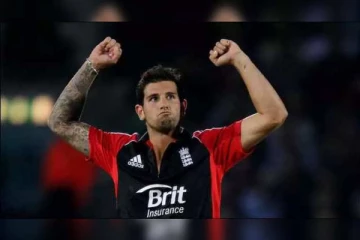 இங்கிலாந்தின் பிரபல கிரிக்கெட் வீரர் ஓய்வு - ரசிகர்கள் அதிர்ச்சி