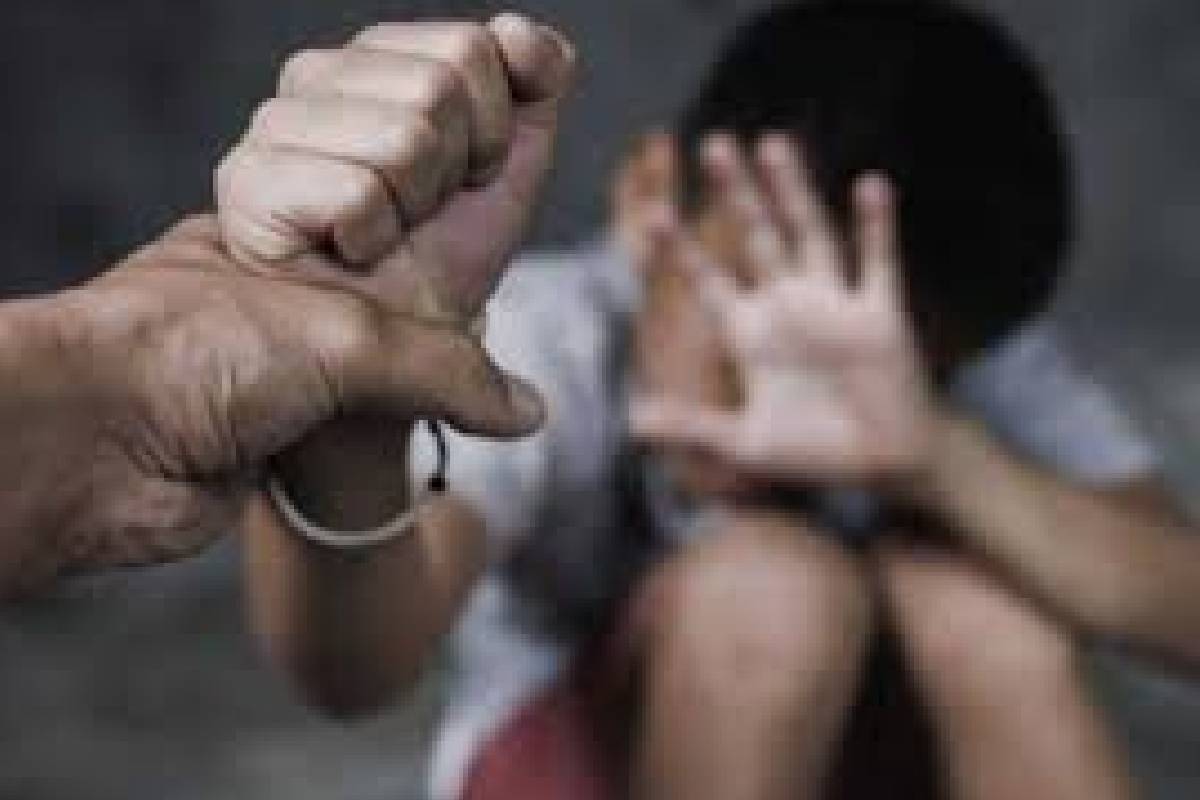 பிள்ளைகளின் ஆளுமைக்கு பாதிப்பு ; சரீர தண்டனைக்கு எதிராக எச்சரிக்கை | Harm Children Personality Warning Against Corporal