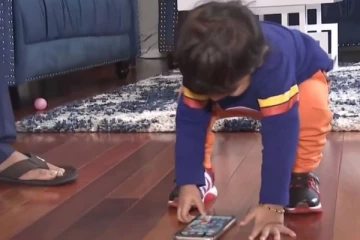 நடக்கவே தெரியாத ஒன்றரை வயசு குழந்தை ஆன்லைனில் ரூ.1.4 லட்சத்திற்கு ஆர்டர் செய்த பொருள் என்ன தெரியுமா?