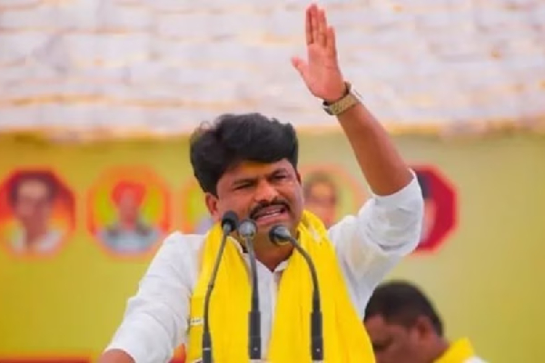 bjp mla gopichand padalkar