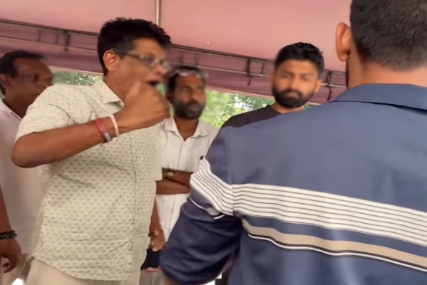 நிவாரணம் விநியோகிக்க வந்த இளைஞர்களுக்கு எதிர்ப்பு | Resistance Against Youth Distributing Relief Aid நிவாரணம் விநியோகிக்க வந்த இளைஞர்களுக்கு எதிர்ப்பு | Resistance Against Youth Distributing Relief Aid