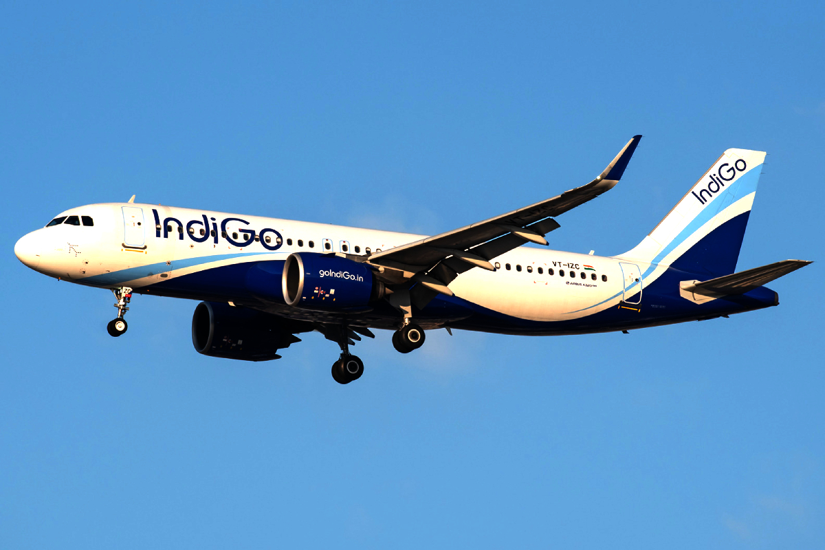 Lightning-Hits-IndiGo-Flight-All-Safe Lightning-Hits-IndiGo-Flight-All-Safe