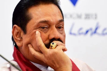 மஹிந்தவிடம் இருந்து பறிக்கப்படுகிறது நிதி அமைச்சு?