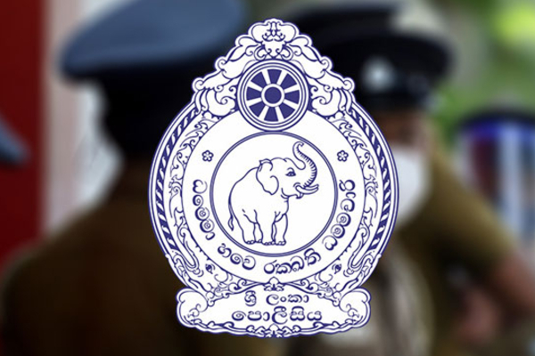 காவல் நிலையத்தில் தூங்கிக் கொண்டிருந்த கான்ஸ்டபிள் மீது கத்திகுத்து | Constable Sleeping In Barracks Stabbed