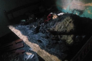 திருகோணமலையில் இனம் தெரியாத நபரால் வீடொன்றுக்கு தீவைப்பு