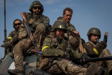 சரணடைய முடியாது... ரஷ்யாவின் கெடுவை நிராகரித்து துணிந்து எதிர்த்து நிற்கும் உக்ரைன் வீரர்கள்