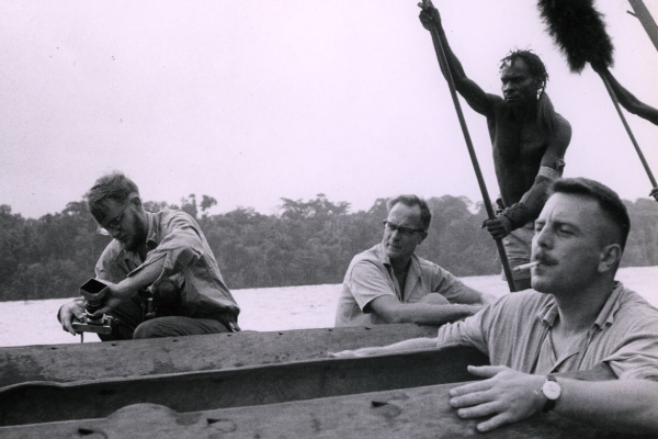 மாயமான பிரபல கோடீஸ்வரர்... பயங்கரமான ஆதிவாசிகளுடன் காணப்பட்டதால் அச்சம் | Missing Millionaire Spotted With Cannibals Fears