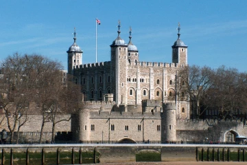 லண்டன் சிறைசாலையில் 194 கைதிகள் தற்காலிக இடமாற்றம்