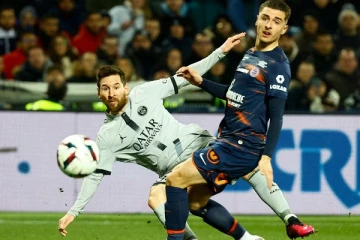 ரொனால்டோவின் சாதனையை முந்திய மெஸ்ஸி! கீப்பரை குழப்பி போட்ட கோல் வீடியோ