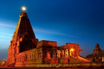 தஞ்சை பெரிய கோவிலை திரும்பி பார்க்க வைத்த டுவிட்டர் பதிவு! இவ்வளவு அதிசயங்களா?