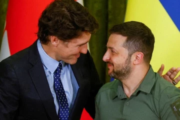 கனடாவுக்கு செல்லும் உக்ரைன் அதிபர்