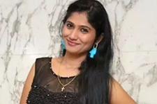 பிக் பாஸ் ஜூலியா இது! மார்டன் உடையில் ஆள் அடையாளமே தெரியவில்லையே.. புகைப்படத்துடன் இதோ..
