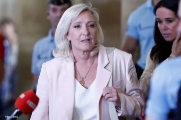 பிரெஞ்சு ஜனாதிபதித் தேர்தலில் Le Pen போட்டியிடலாம்: நிதி முறைகேடு வழக்கில் புதிய திருப்பம்