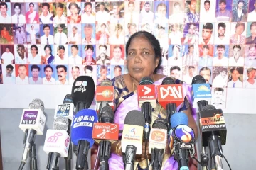 அம்மாக்களின் கண்ணீரை உலக நாடுகள் பார்த்து கொண்டு இருக்கின்றது - மனுவல் உதயச்சந்திரா