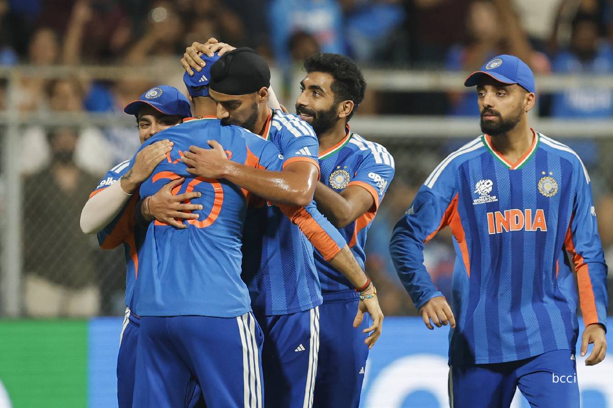 இங்கிலாந்துடன் போராடி வெற்றி... இறுதிப் போட்டிக்கு 4வது முறையாக இந்தியா தகுதி | India Beat England To Secure Final Berth