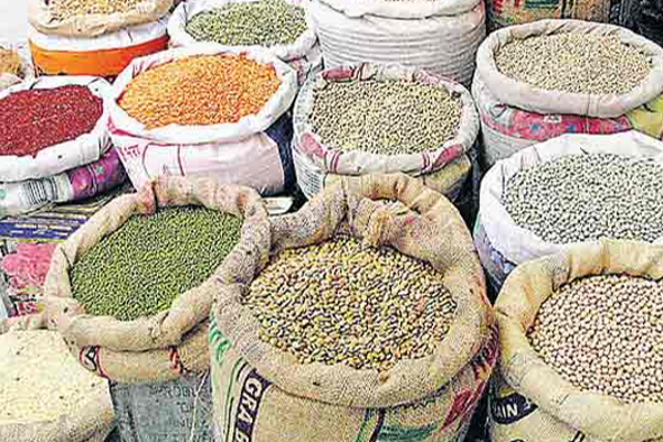 அத்தியாவசியப் பொருட்களின் விலைக் குறைப்பு தொடர்பில் வெளியான மகிழ்ச்சி தகவல் | Happy News On Essential Price Drop