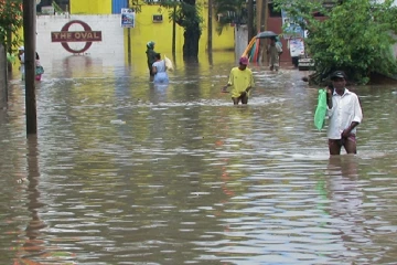 නුවරඑළිය යටවෙයි - මහවැසි ඇඳ හැලෙයි - රථ වාහන ගමනා ගමනයට බාධා