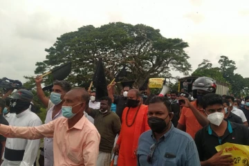 முள்ளிவாய்க்கால் நினைவு முற்றத்தை அடைந்தது பொத்துவில் தொடக்கம் பொலிகண்டி வரையான பேரணி