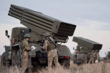 ரஷ்யாவுடனான மோதலில் உக்ரைனுக்கு ஆயுதம் வழங்கமாட்டோம்! ஜேர்மனி திட்டவட்டம்