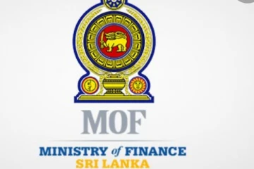 රටේ තීරණාත්මකම අවස්ථාවක් සදහා හෙට පිරිසක් දිවයිනෙන් පිටව යයි