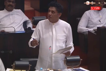 ලක්ෂ 12කට විට්ස් කාර් රථයක් හා රටේ පුරවැසියෙකුට ජීවත් වෙන්න රු.16,690ක්? හැබැයි තෙල් මිල ආයෙත් වැඩි වීමක්? අද ඇවිලුණු පාර්ලිමේන්තුව