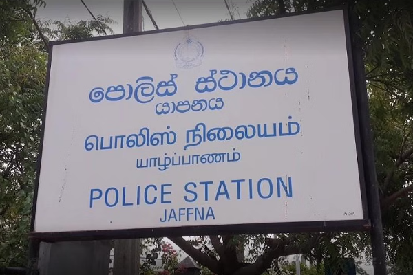 யாழில் சட்டவிரோதமான முறையில் மதுபான விற்பனையில் ஈடுபட்ட நபர் கைது | Selling Illegal Liquor Person Arrested In Jaffna