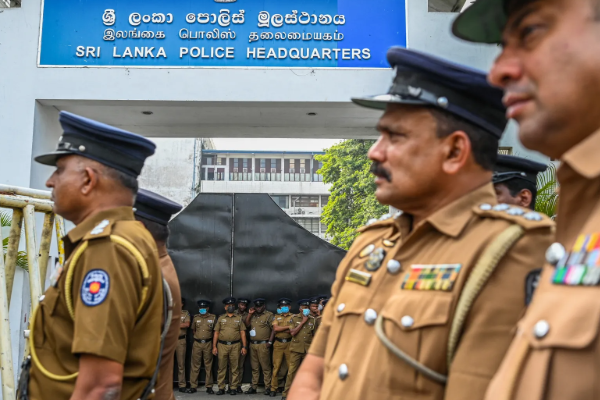 இலங்கை பொலிஸ் தலைமையகம் விடுத்த முக்கிய அறிவிப்பு | Sri Lanka Police Online Permit Application