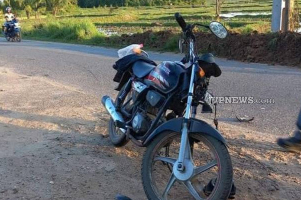 அம்பாறையில் இடம்பெற்ற பயங்கர விபத்து: பரிதாபமாக உயிரிழந்த நபர் | Ampara Two Motor Cycle Accident One Person Died