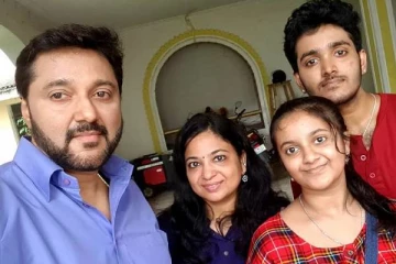 பிரபல தமிழ் நடிகரின் மனைவி அதிர்ச்சி மரணம்!