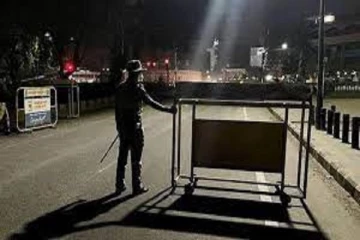 தமிழகத்தில் மீண்டும் நடைமுறைக்கு வரும் இரவுநேர ஊரடங்கு